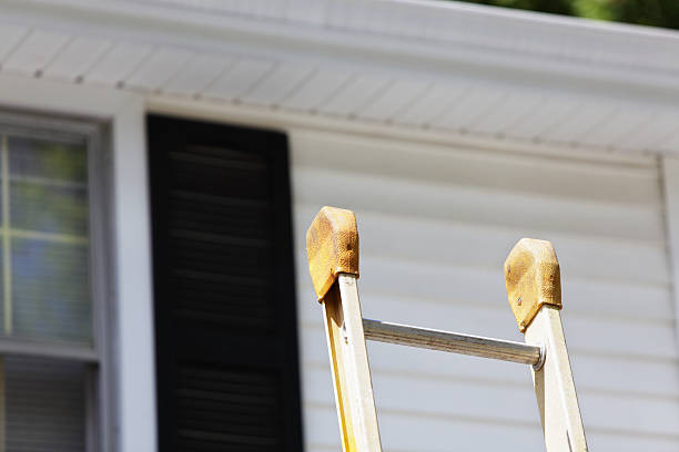 How To Choose The Right Materials for Your Siding Installation in 'Crosby, ND